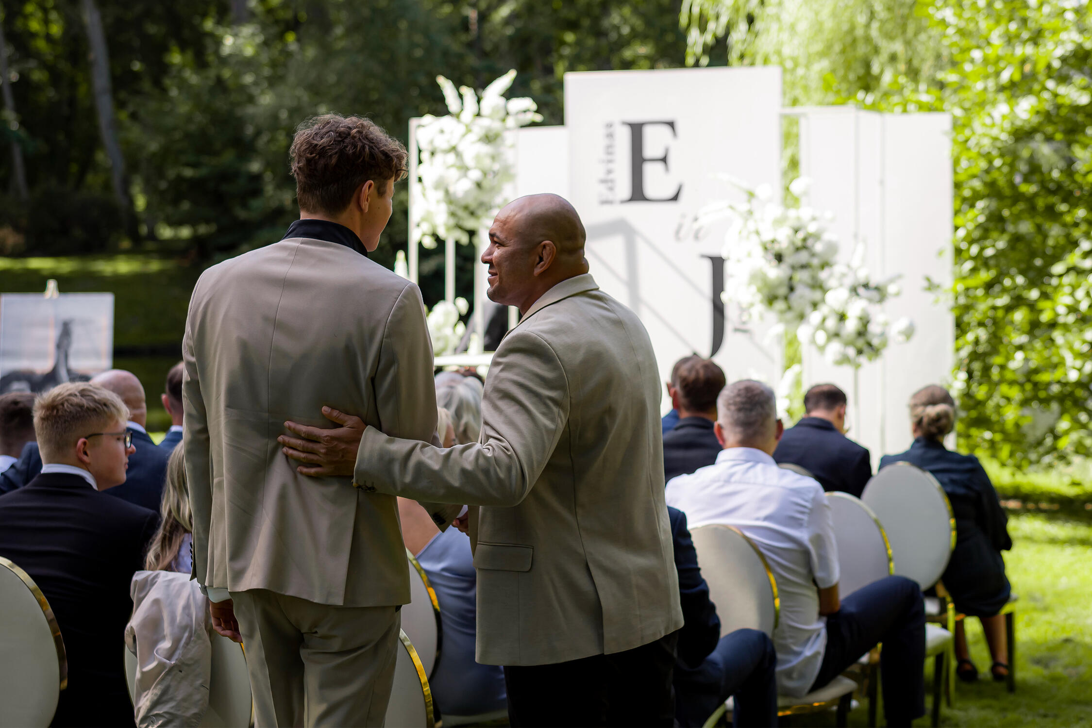 Vestuvių ceremonijos fotosesija