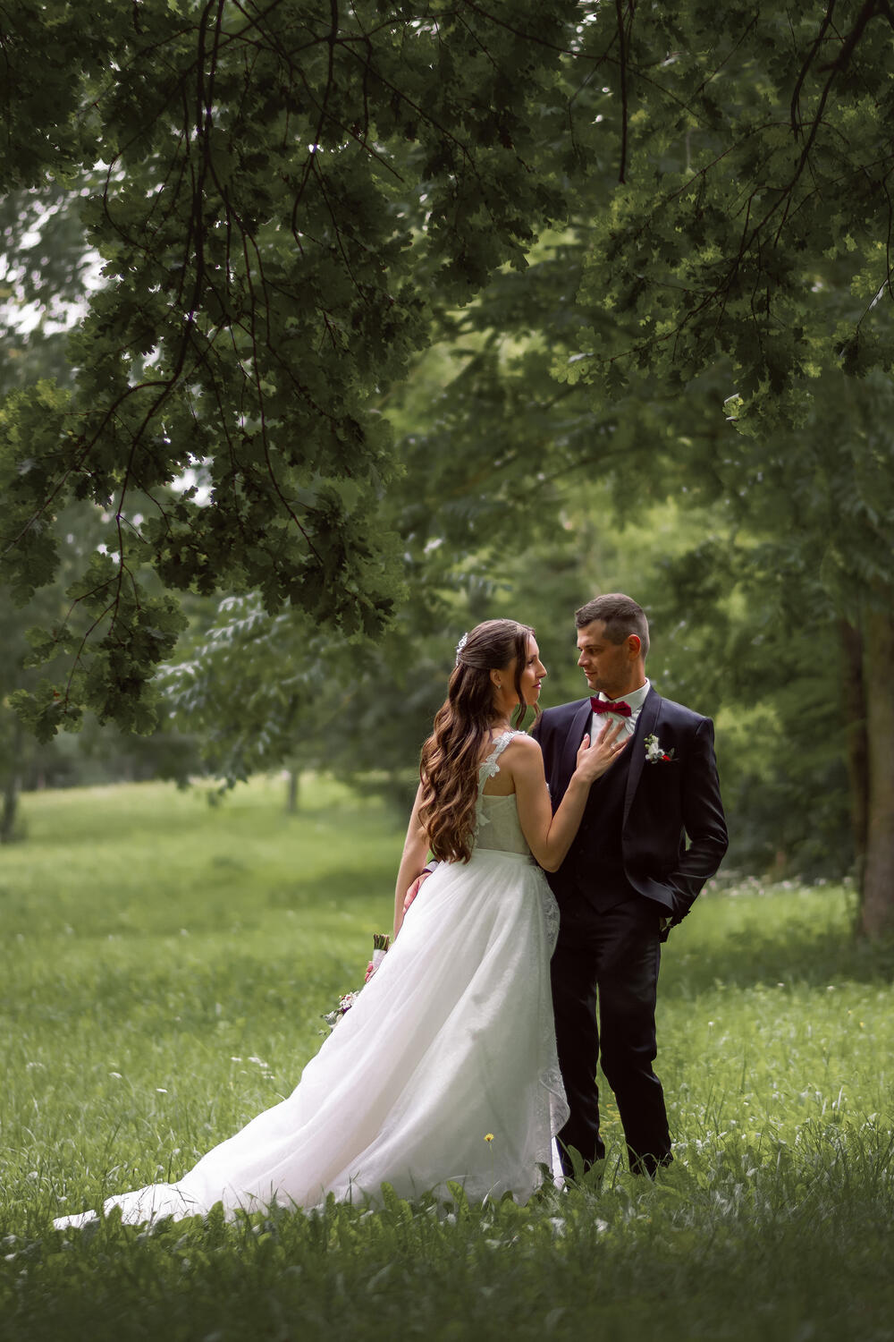 Jaunavedžių fotosesija gamtoje