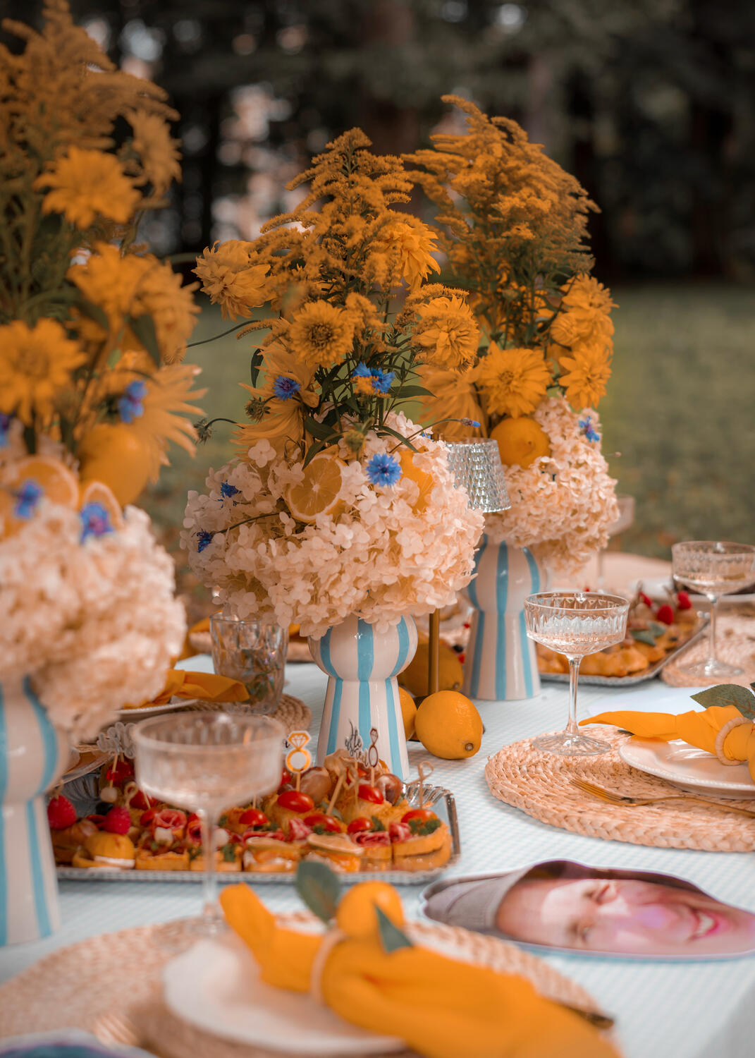 Mergvakario rekvizitai