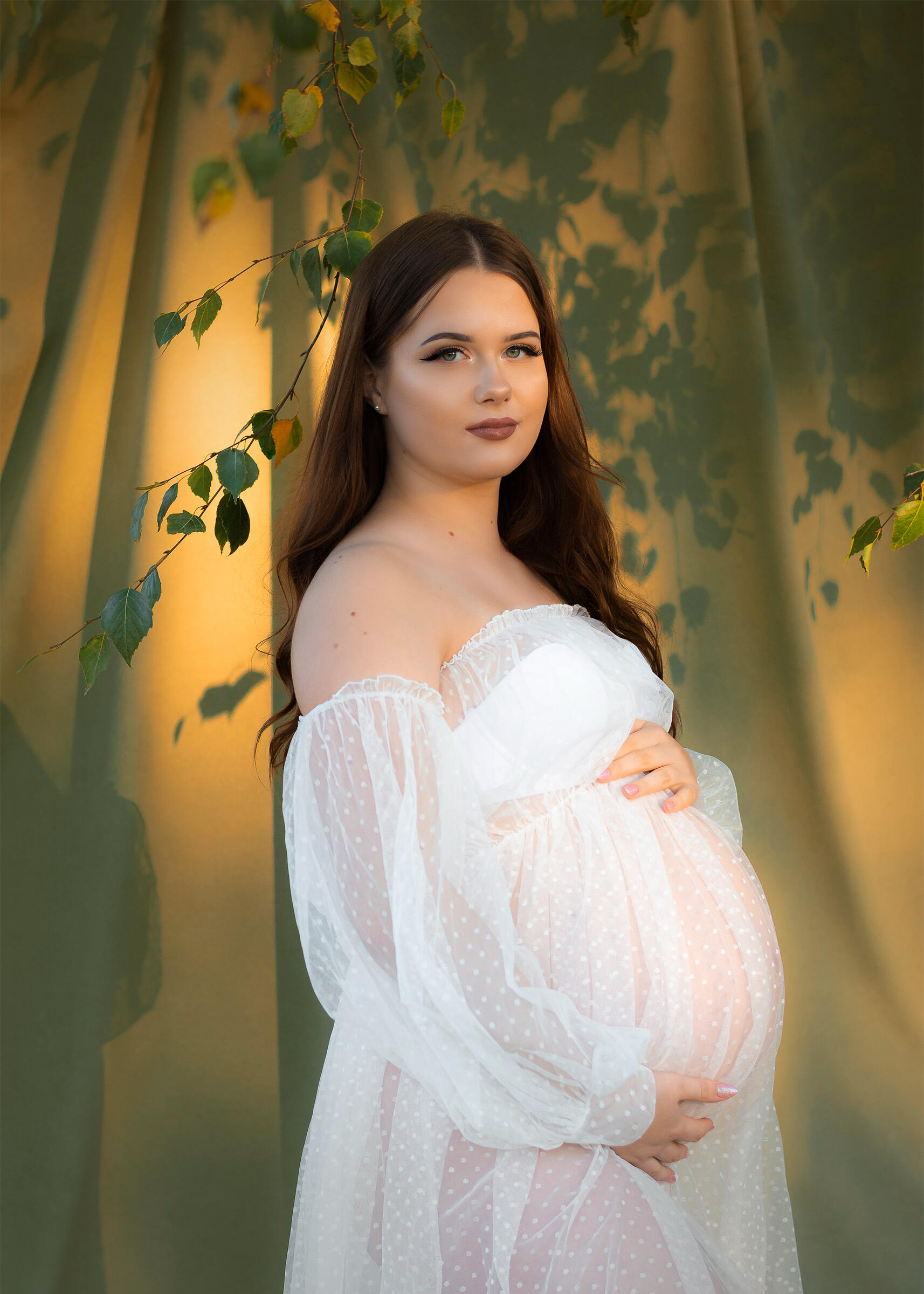 nėščiosios portretinė fotosesija, natūralus apšvietimas